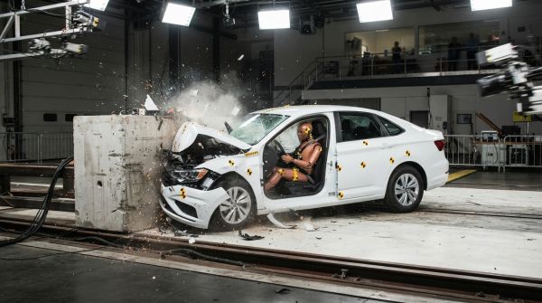 Comprendre les crash tests pour voiture : Objectifs et Méthodologie